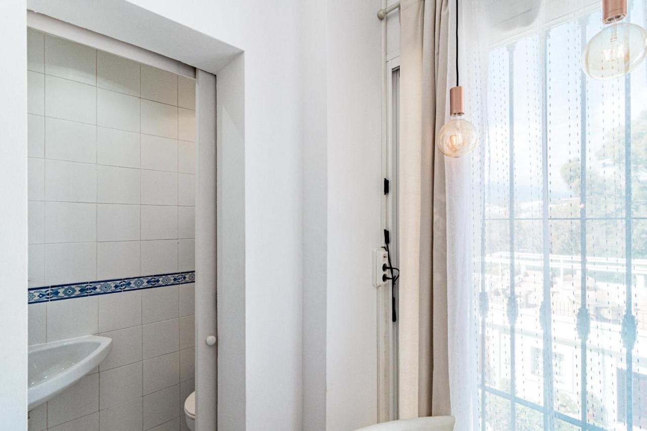 Peaceful Modern 2 Bedroom In Aloha Pueblo With View Over The Pool *